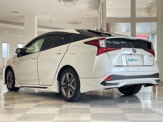 Toyota PRIUS 2019 6975360-6