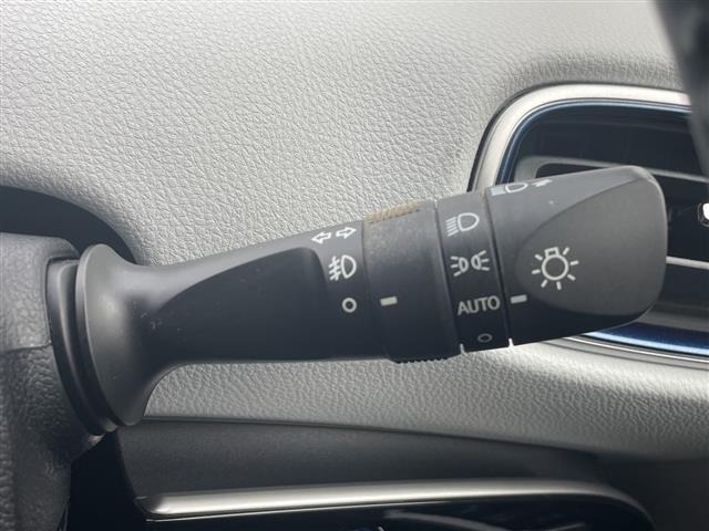 Toyota PRIUS 2017 6975378-5