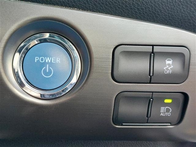 Toyota PRIUS 2021 6975379-16