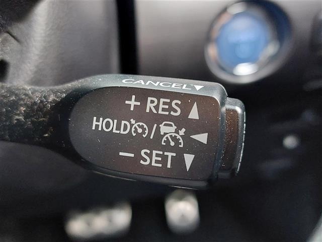 Toyota PRIUS 2021 6975379-3