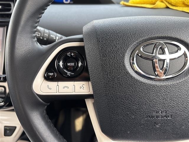Toyota PRIUS 2017 6975398-12