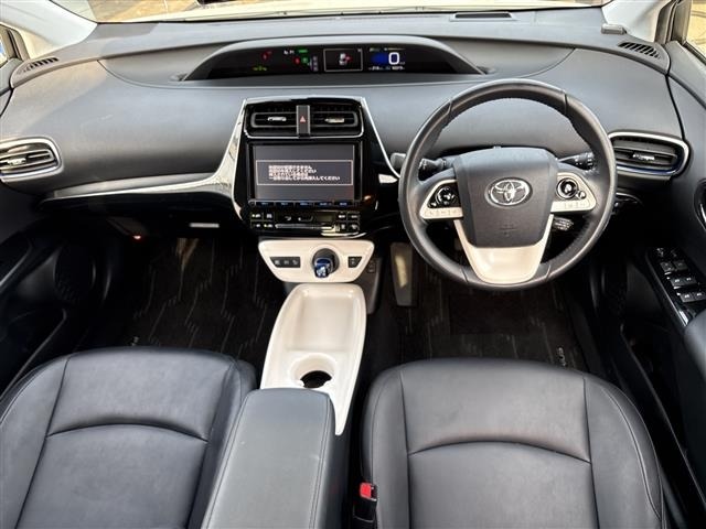 Toyota PRIUS 2017 6975398-14