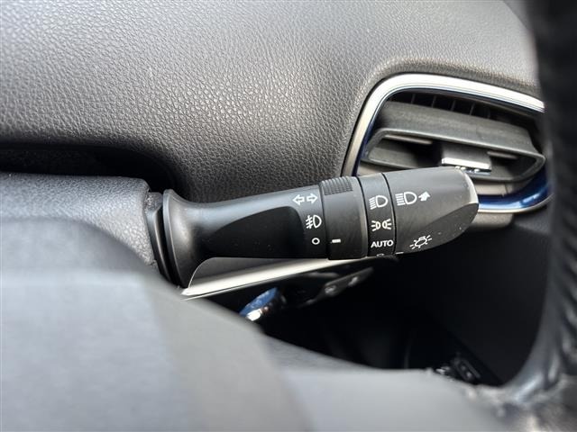 Toyota PRIUS 2017 6975398-2