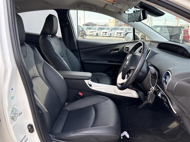 Toyota PRIUS 2017 6975398-8