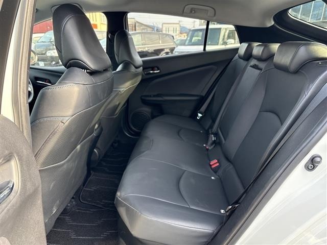 Toyota PRIUS 2017 6975398-9