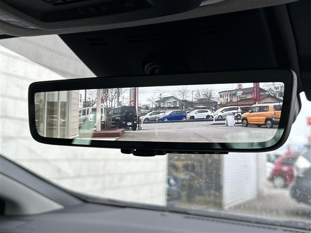 Toyota PRIUS 2023 6975410-18