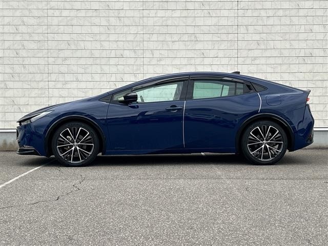 Toyota PRIUS 2023 6975410-2