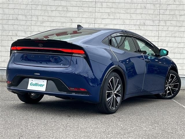 Toyota PRIUS 2023 6975410-4