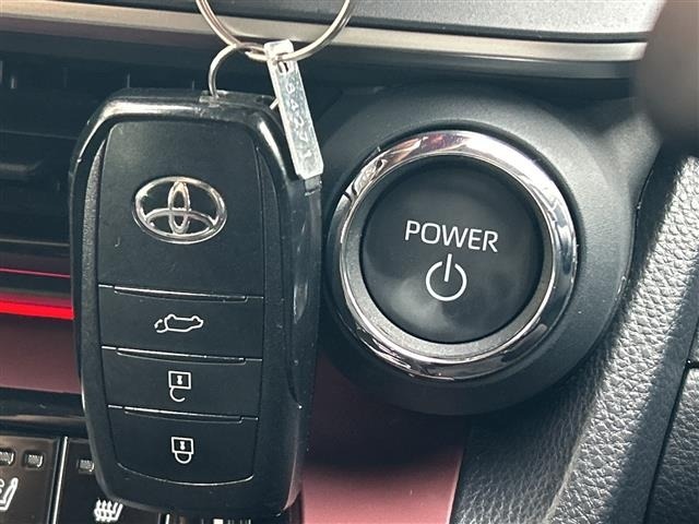 Toyota PRIUS 2023 6975410-5