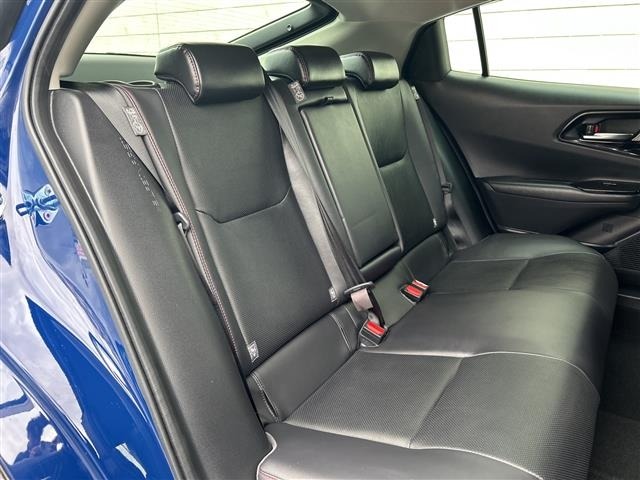 Toyota PRIUS 2023 6975410-8