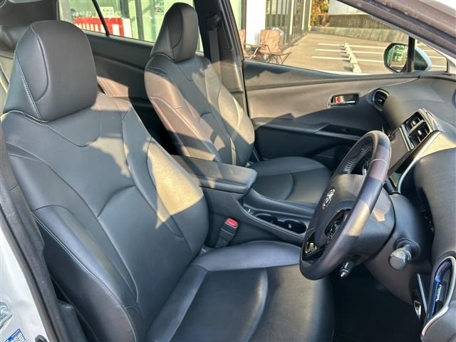 Toyota PRIUS 2019 6975411-8
