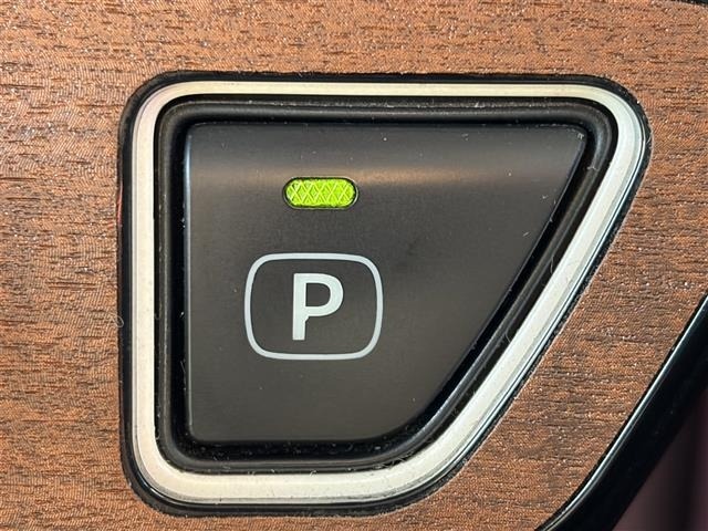 Toyota PRIUS 2016 6975417-11