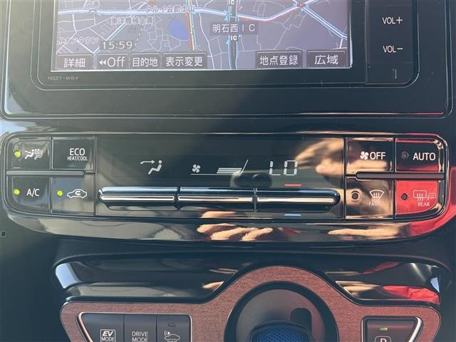 Toyota PRIUS 2016 6975417-12