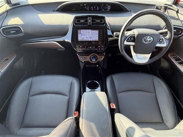Toyota PRIUS 2016 6975417-14
