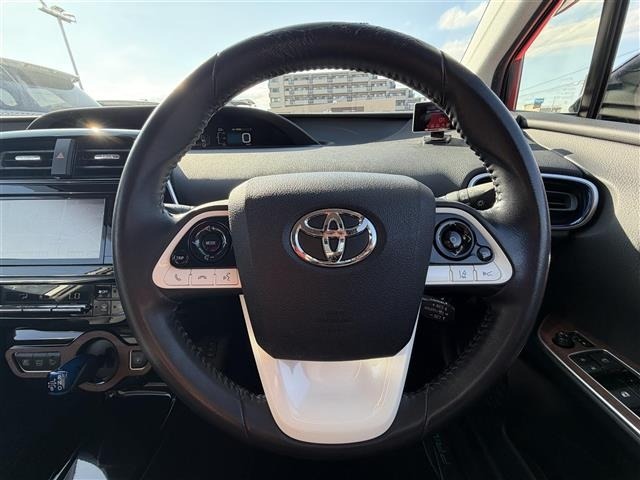Toyota PRIUS 2016 6975417-19