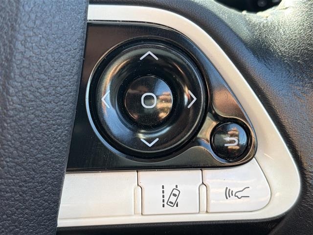 Toyota PRIUS 2016 6975417-7