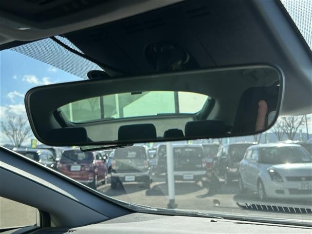 Toyota PRIUS 2023 6975421-19
