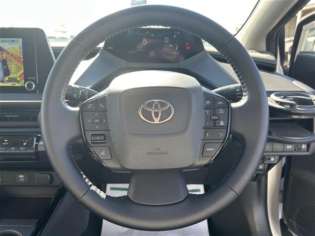 Toyota PRIUS 2023 6975421-22
