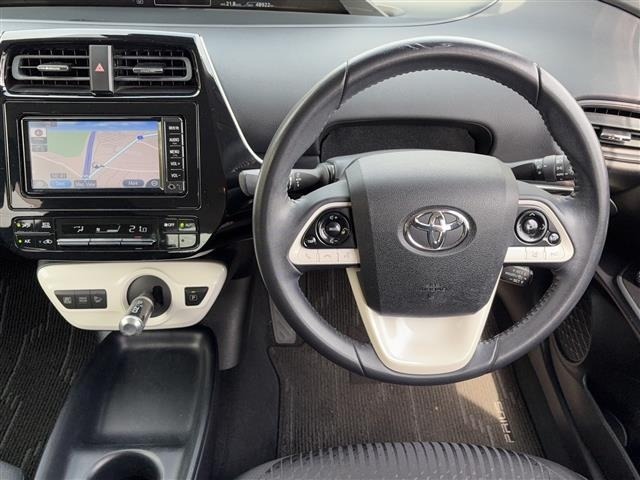 Toyota PRIUS 2017 6975422-14