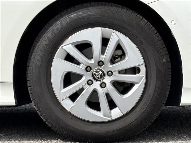 Toyota PRIUS 2017 6975422-8