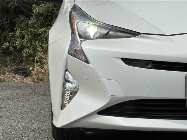 Toyota PRIUS 2017 6975422-9