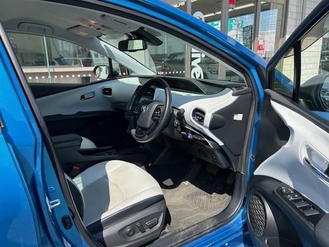 Toyota PRIUS 2021 6975430-1