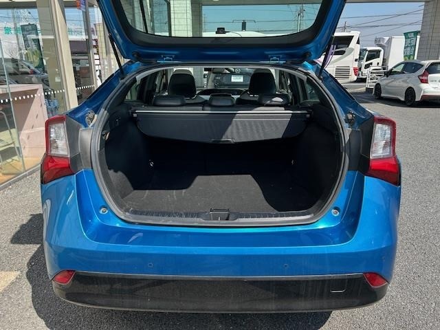 Toyota PRIUS 2021 6975430-8