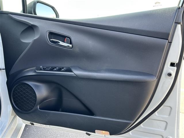 Toyota PRIUS 2016 6975438-20