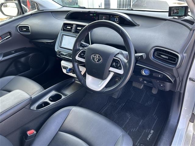 Toyota PRIUS 2016 6975438-22