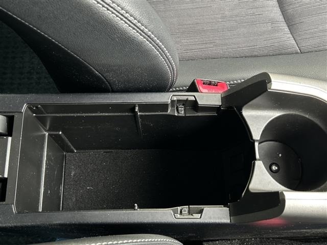 Toyota PRIUS 2013 6975439-10