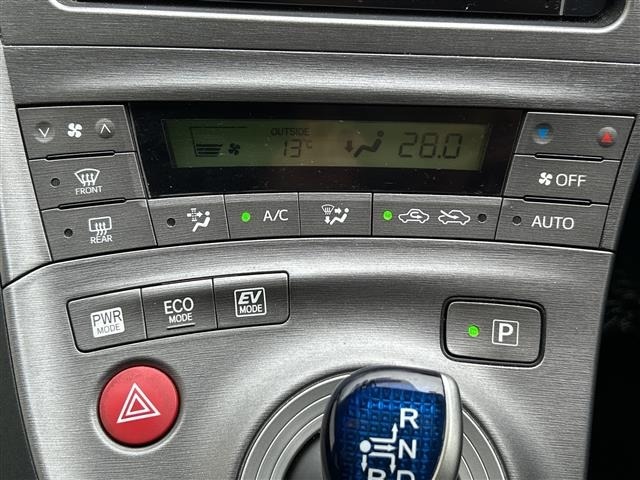Toyota PRIUS 2013 6975439-7