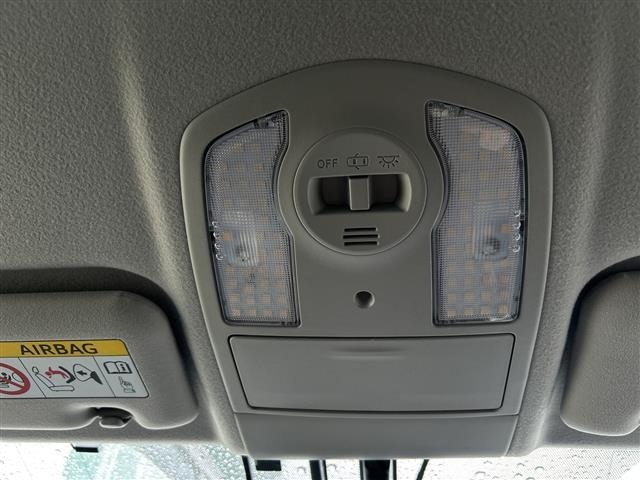 Toyota PRIUS 2013 6975439-9
