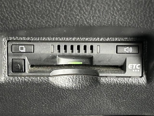 Toyota PRIUS 2017 6975441-10