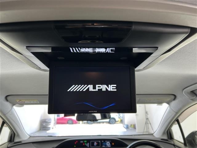 Toyota PRIUS 2017 6975441-16