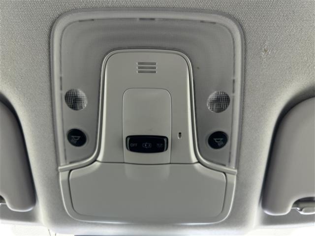 Toyota PRIUS 2017 6975441-2