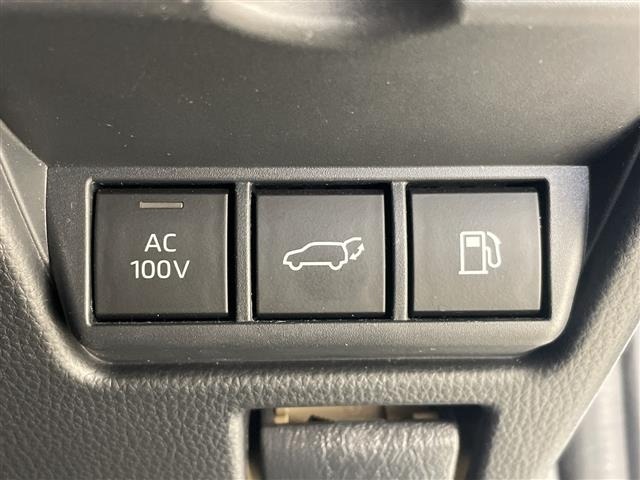 Toyota PRIUS 2023 6975447-7