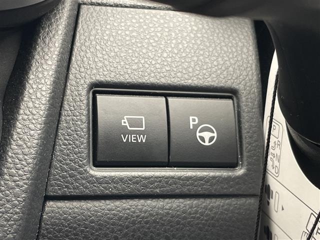 Toyota PRIUS 2023 6975447-8