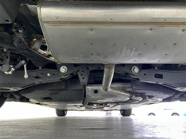 Toyota PRIUS 2017 6975448-13