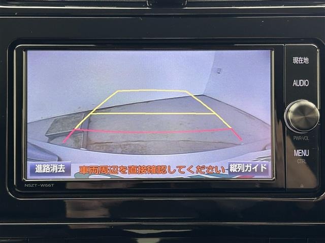 Toyota PRIUS 2017 6975448-16