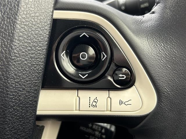 Toyota PRIUS 2017 6975448-3