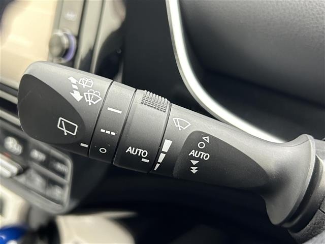 Toyota PRIUS 2017 6975448-5