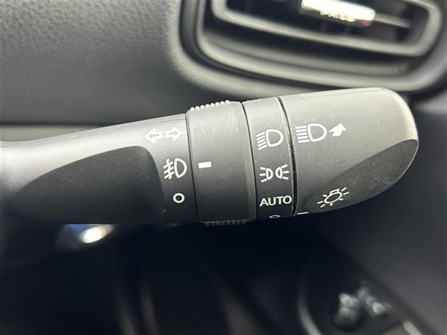 Toyota PRIUS 2017 6975448-7