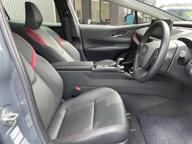 Toyota PRIUS 2023 6975453-12