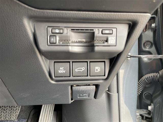 Toyota PRIUS 2023 6975453-19