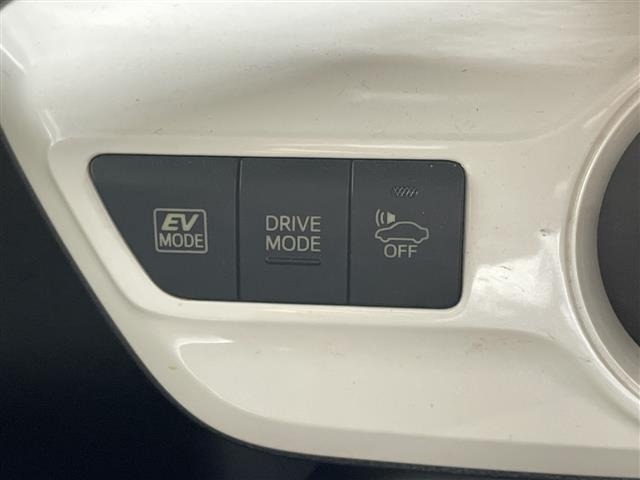 Toyota PRIUS 2016 6975459-12
