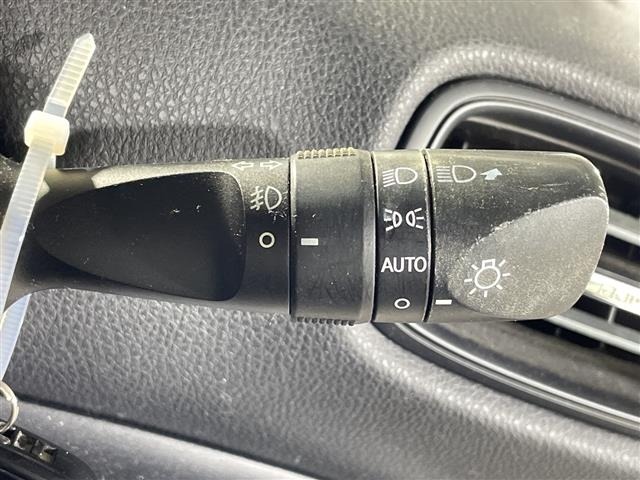 Toyota PRIUS 2016 6975459-2