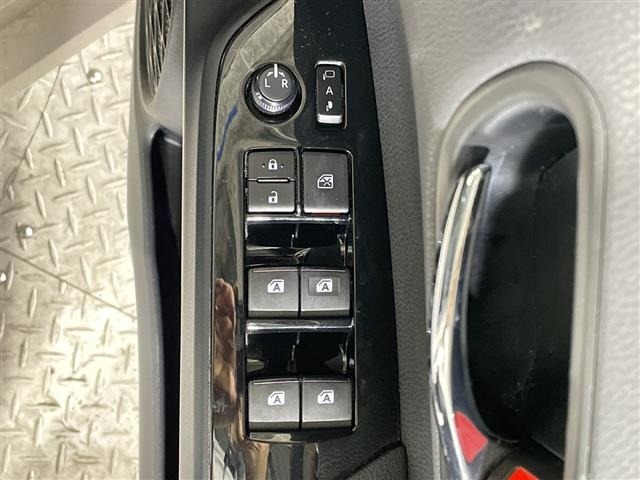 Toyota PRIUS 2016 6975459-7