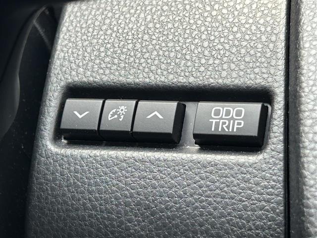 Toyota PRIUS 2023 6975465-20