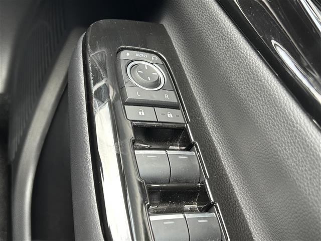 Toyota PRIUS 2023 6975465-22