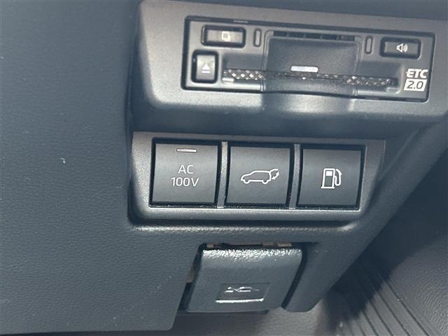 Toyota PRIUS 2023 6975465-3